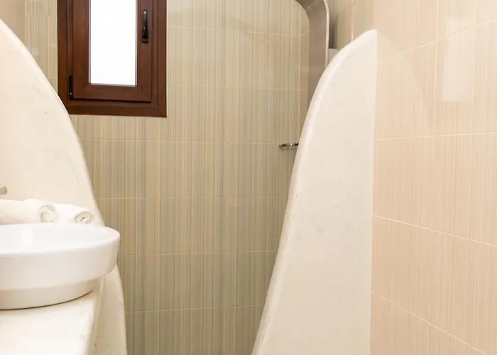 Depis Suites Naxos Apartment